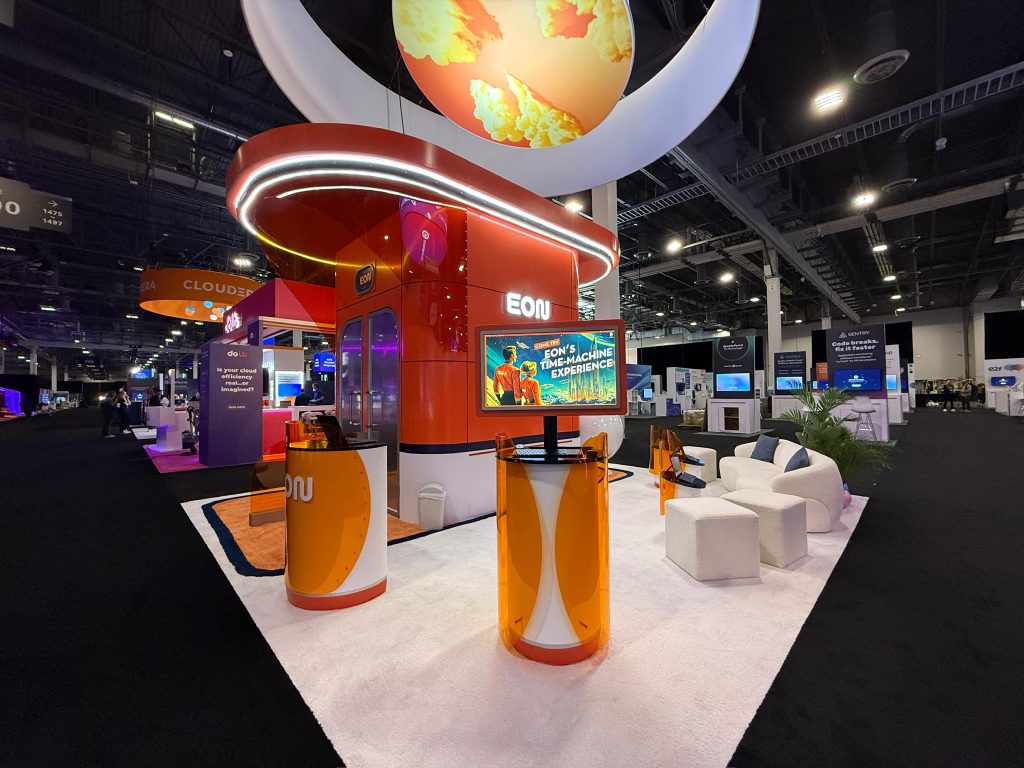 custom made exhibit booth