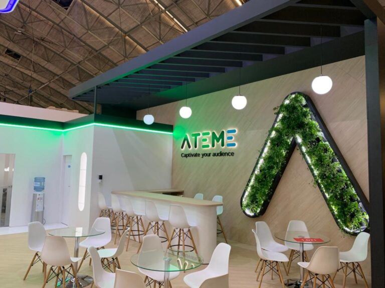 Custom trade show booth build — EC Exhibits Las Vegas