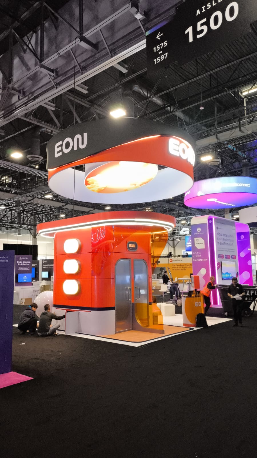 EON booth at AWS re:Invent 2024, Las Vegas — EC Exhibits