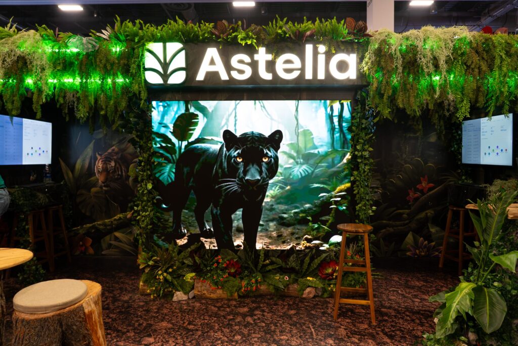 Astelia jungle-themed booth at BlackHat 2026, Las Vegas — EC Exhibits